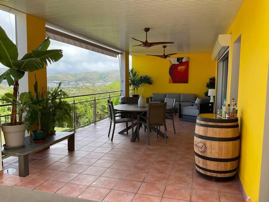 Bas De Villa Piscine Petit Versailles Sainte Anne Εξωτερικό φωτογραφία