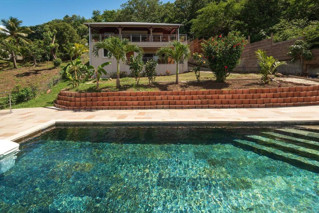 Bas De Villa Piscine Petit Versailles Sainte Anne Εξωτερικό φωτογραφία